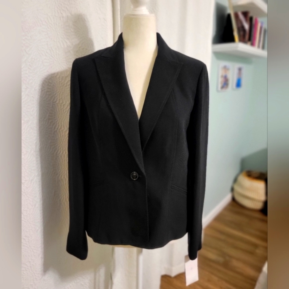 NEW Jones New York Black Women's suit jacket